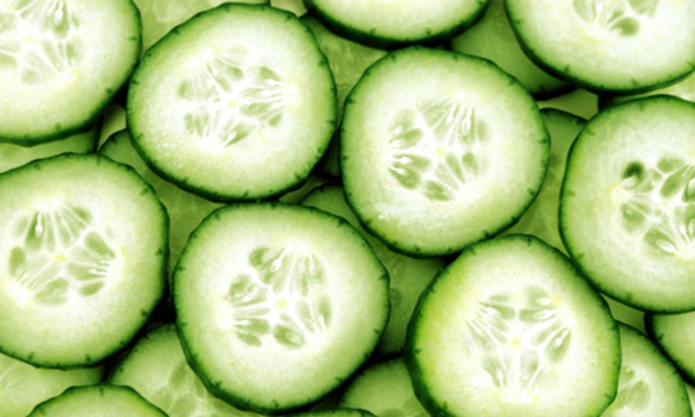 6 Common Kitchen Items That Are Great for Your Skin
