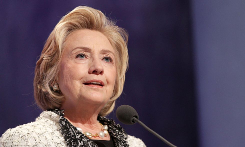 Hillary Clinton Open to Fracking, Ignores Keystone XL