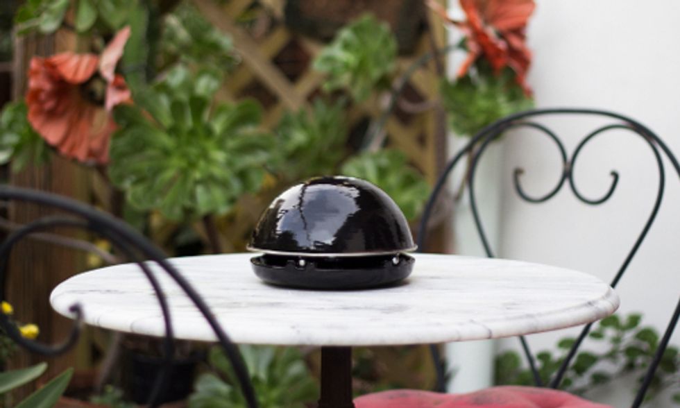 Candle-Powered Egloo Revolutionizes How You Heat Your Home