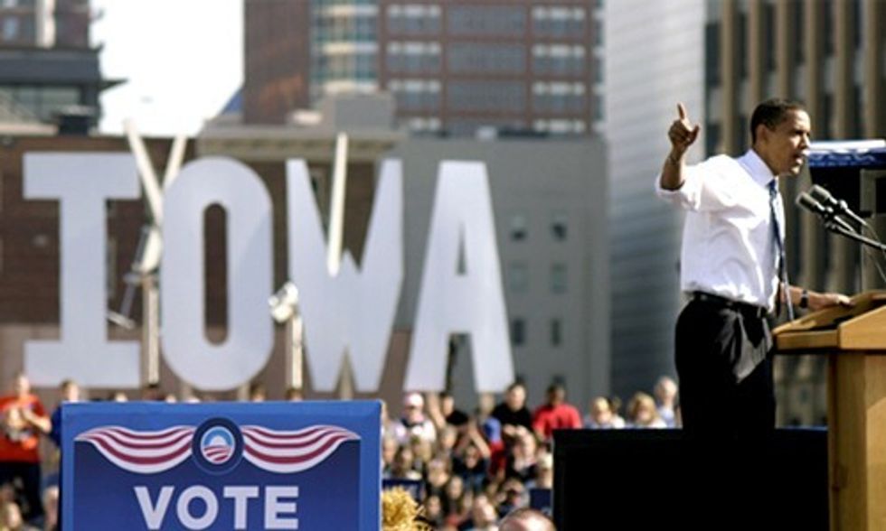 Exclusive Video: How Obama Won the Iowa Caucus and What Hillary and Bernie Can Learn From Him
