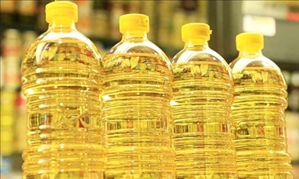 Dr. Mark Hyman: Why Vegetable Oils Should Not Be Part of Your Diet