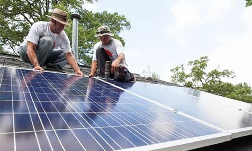 How Money in Politics Is Killing Rooftop Solar in Nevada