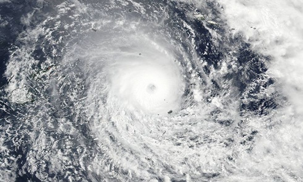 Strongest Ever Southern Cyclone Crashes Into Fiji
