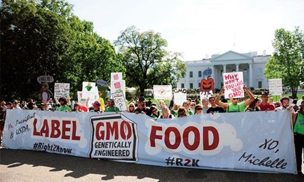 7 Reasons Why the U.S. Government Must Label GMOs