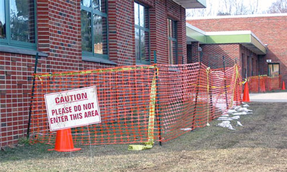 'Monsanto Rider' Would Shield Chemical Giant From Liability for Injuries Caused by PCBs in Public Schools
