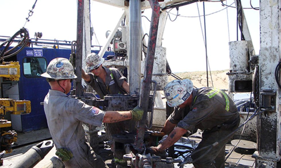 Is Fracking Industry Too Wounded to Respond as Oil Prices Bottom Out?