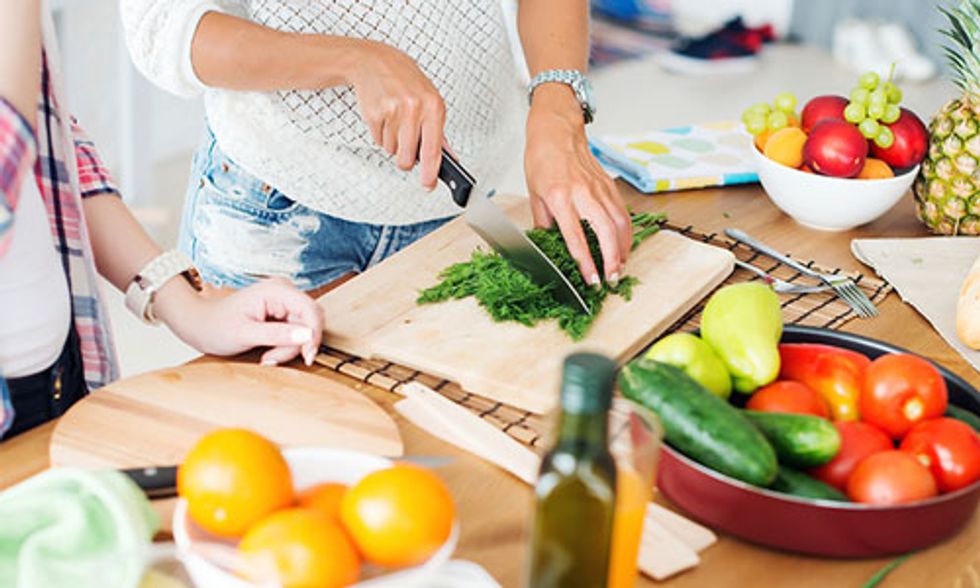 14 Simple Ways to Stick to a Healthy Diet