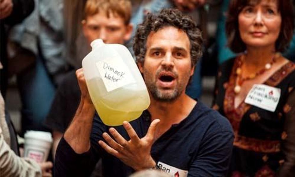 EPA Urged by Nearly 100,000 Americans to Redo Highly Controversial Fracking Study