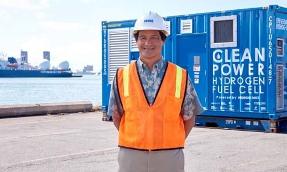 Solar-Powered Hydrogen Fuel Cell Project to Reduce Carbon Emissions at Hawaii Port