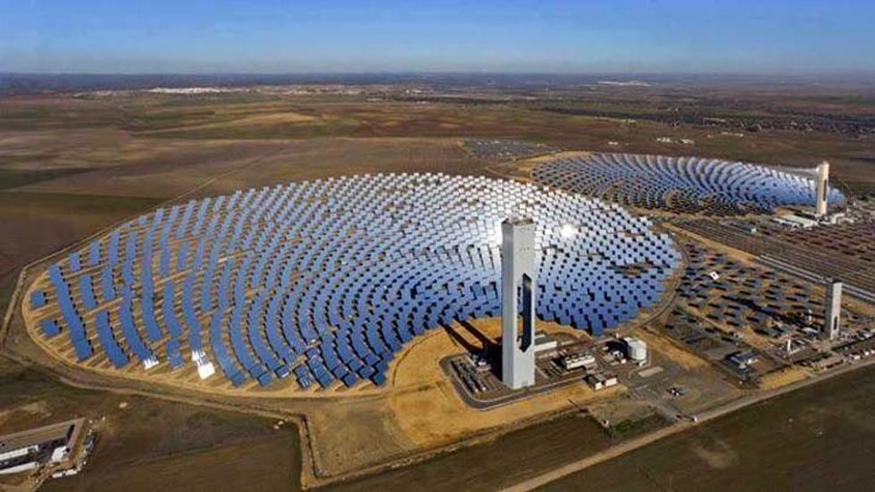 world-s-largest-solar-farm-will-generate-enough-electricity-to-power