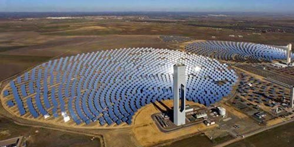 World S Largest Solar Farm Will Generate Enough Electricity To Power 320 000 Households Ecowatch