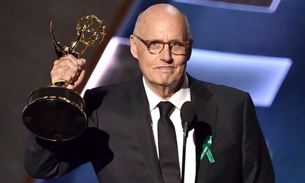 9 Celebrities #DemandClimateAction at Emmy's as Temperatures Reached 100ºF