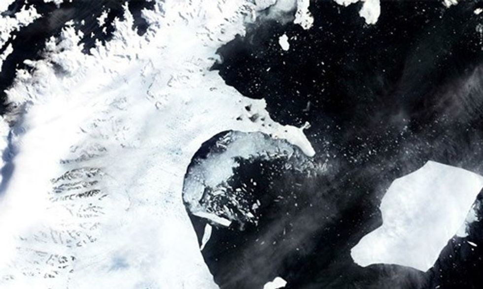 Melting of Antarctic Ice Shelves Could Double by 2050, Dramatically Increasing Sea Level Rise