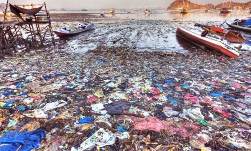These 5 Countries Account for 60% of Plastic Pollution in Oceans