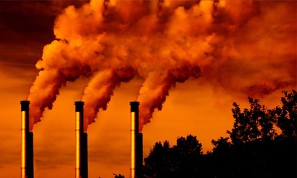 Carbon Levels Rising at 'Frightening Speed' as Greenhouse Gases and Global Temperature Hit Record High