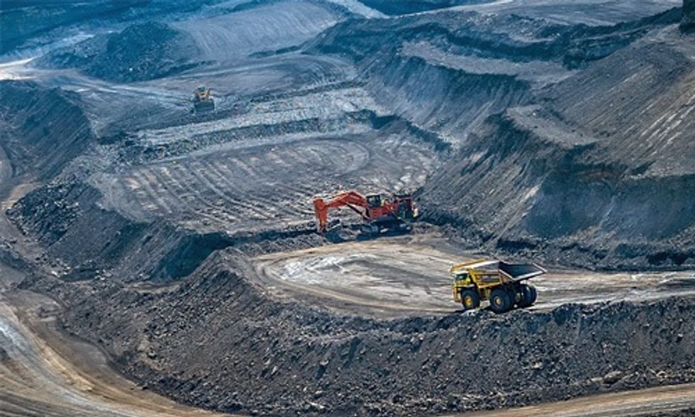Hillary Clinton's $30 Billion Plan to Reinvent Coal Country