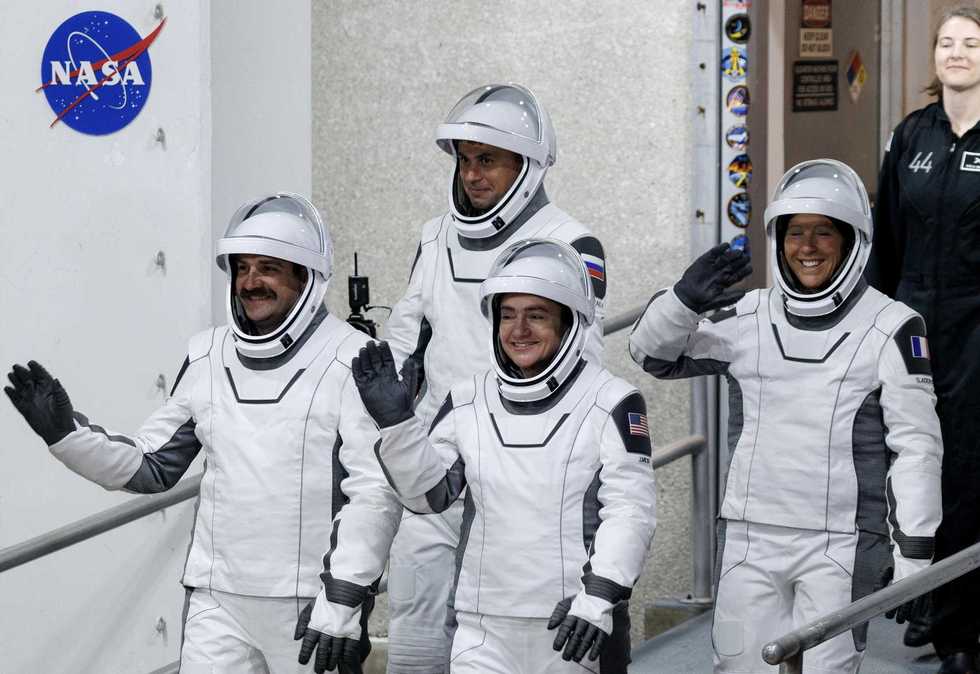 Europei, russi e americani in orbita insieme