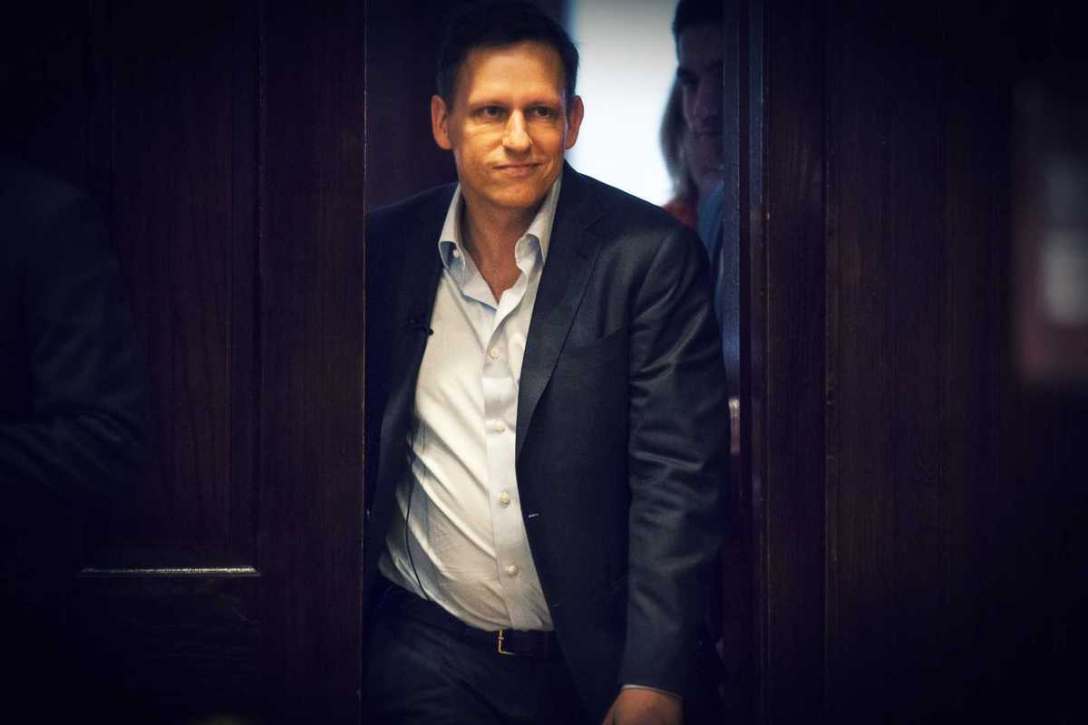 Serve uno sguardo che non sia ingenuo per capire i nuovi «padroni del mondo»