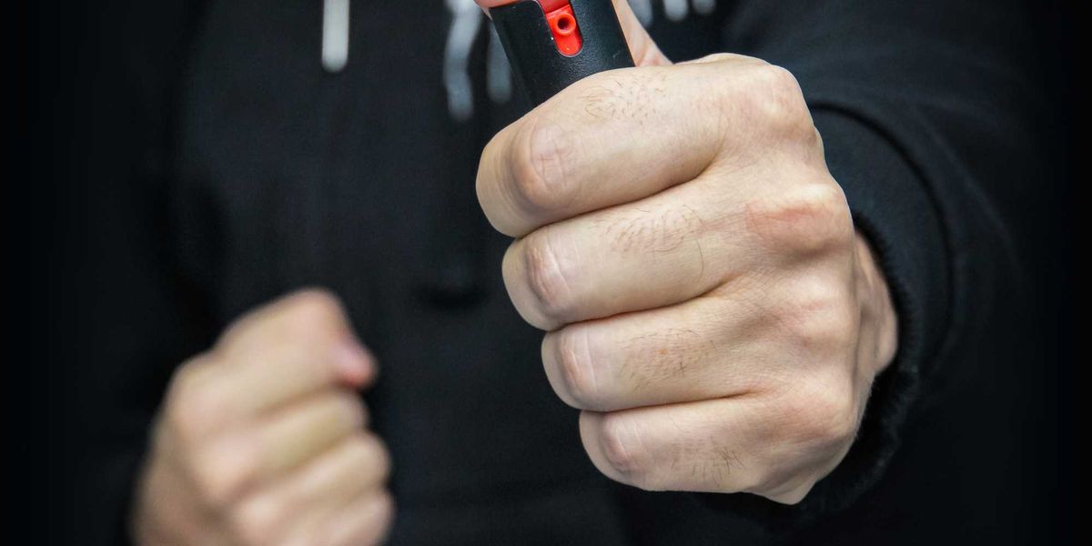 Maranza e spray: panico in discoteca