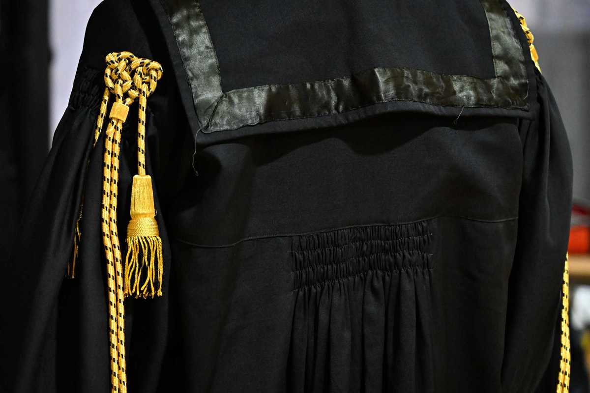 «Chi sbaglia paga? Loro non lo fanno mai»