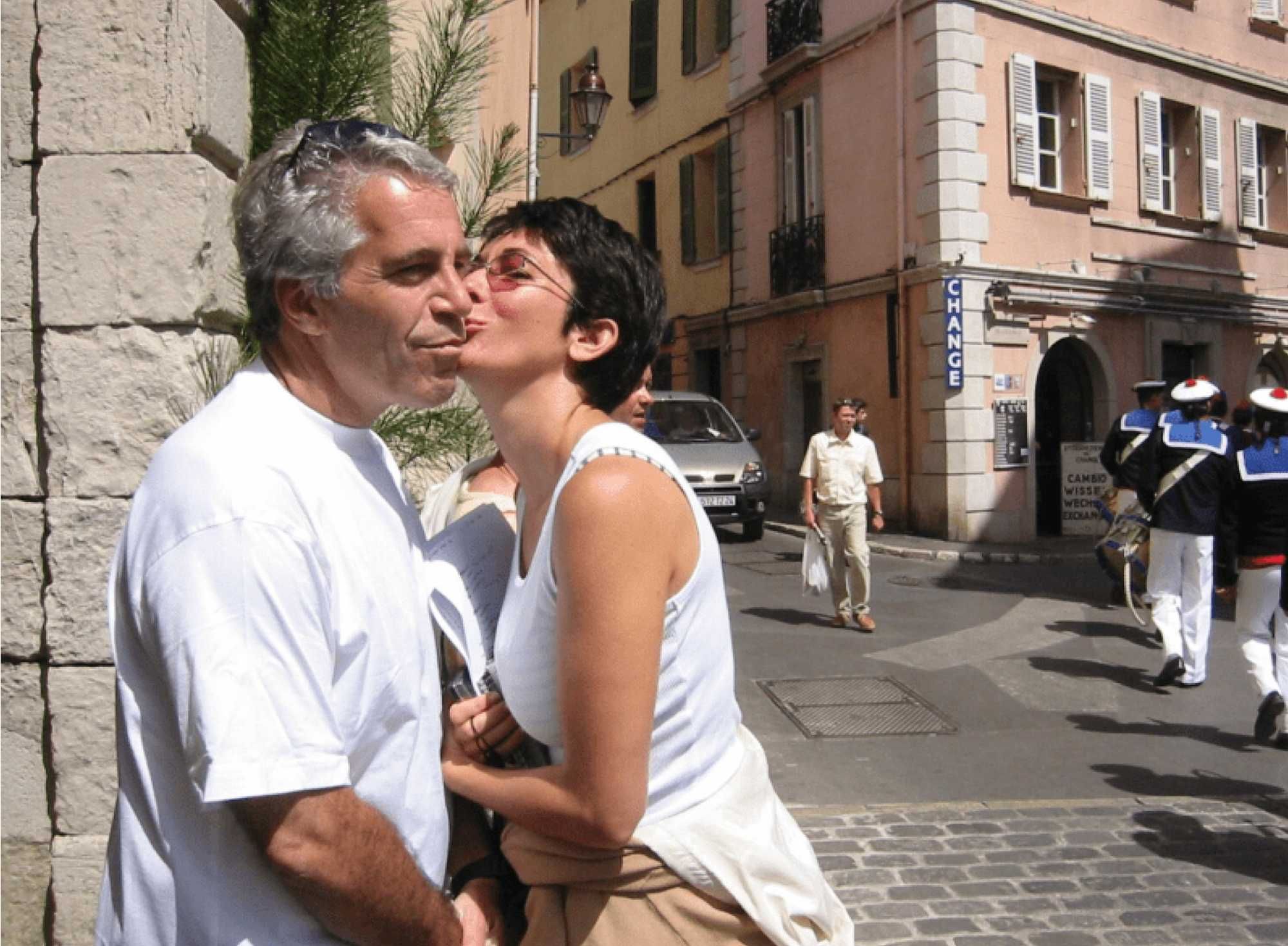 Omicidi misteriosi intorno a Epstein. Riaperte le indagini sullo Zorro ranch