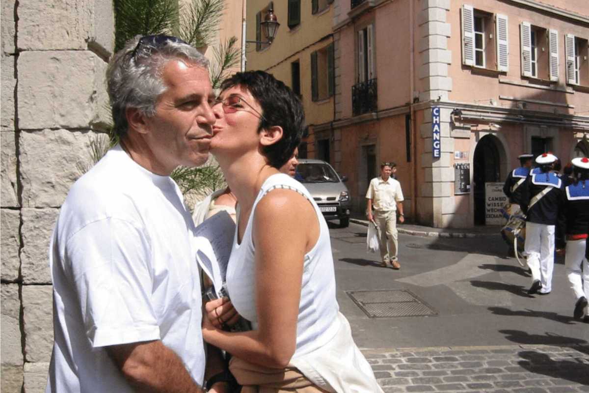 Omicidi misteriosi intorno a Epstein. Riaperte le indagini sullo Zorro ranch