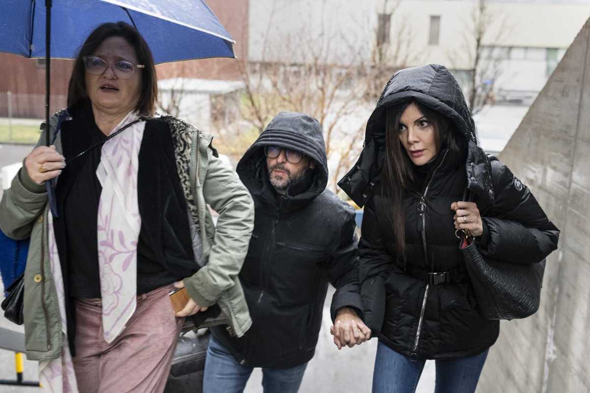 Gli italiani di Crans: «Uscite sbarrate, zero aiuti. Jessica Moretti è fuggita»