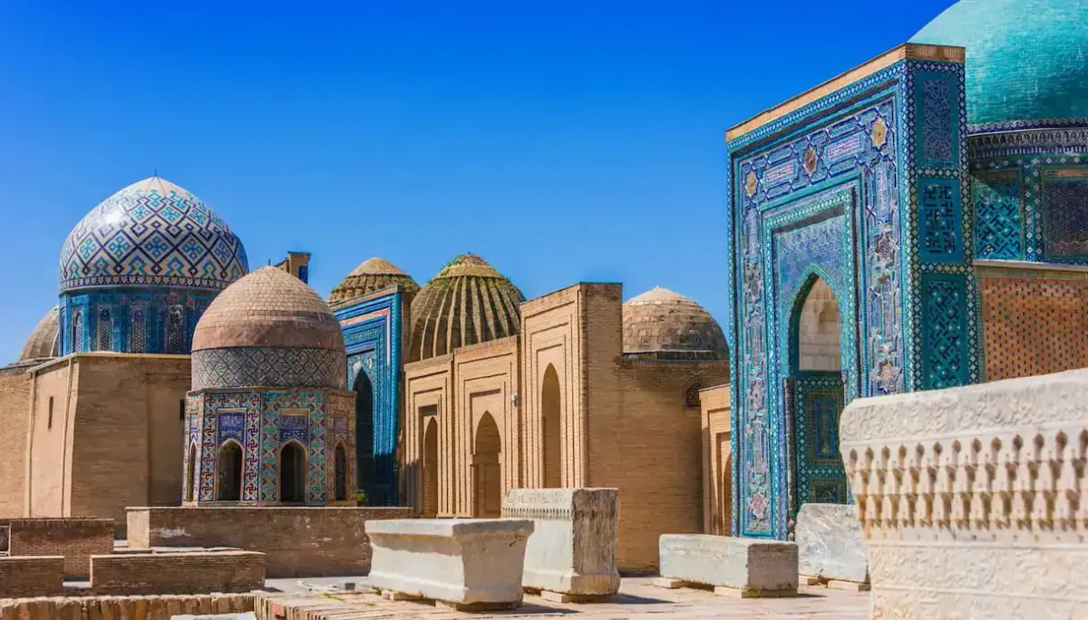 Per la Via della seta tra i gioielli d’arte di Bukhara e di Samarcanda