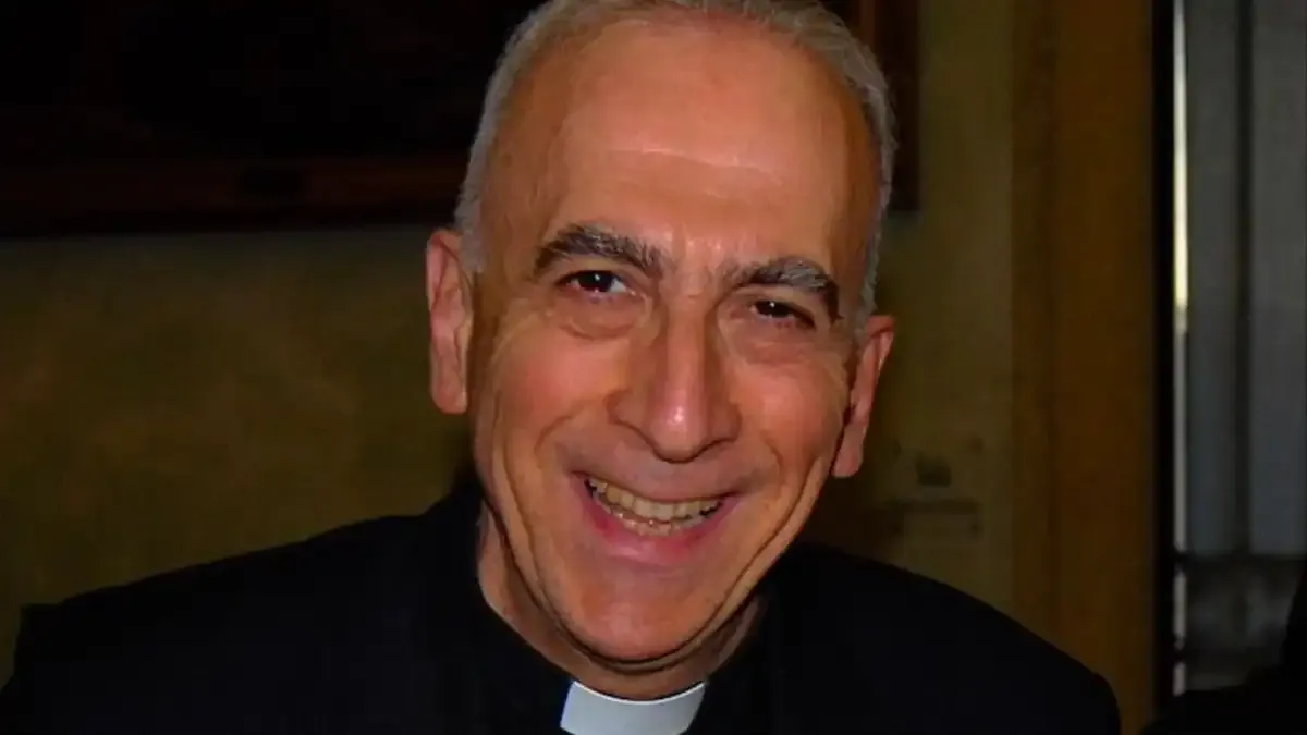 Nicola Bux: «La Chiesa? Né umana né democratica»