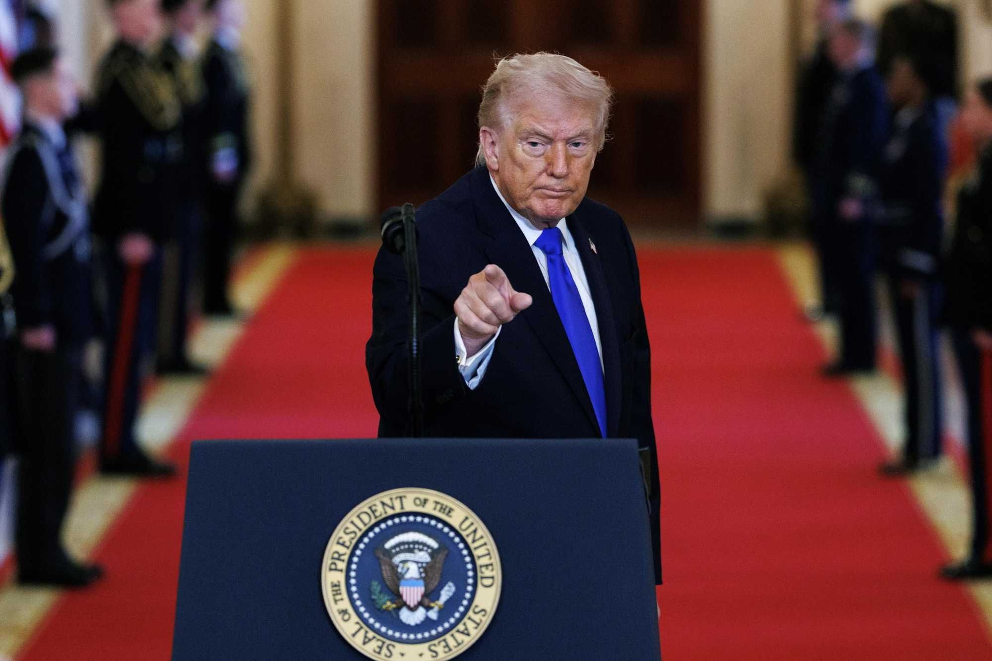 Trump: «Dazi più alti per chi fa giochetti»