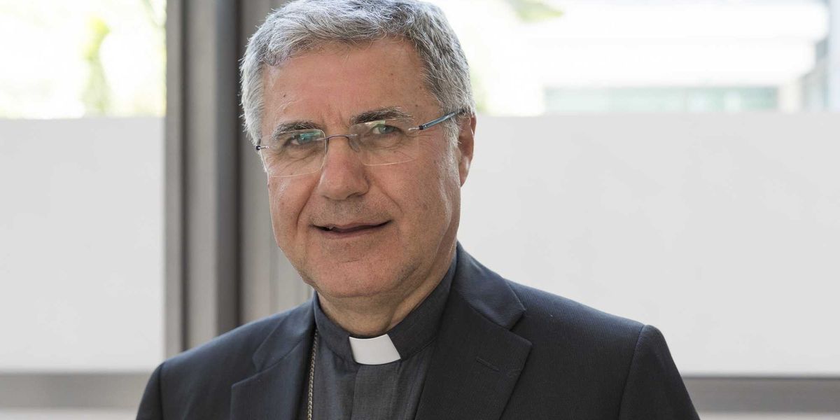 il vescovo vuole salpare con le ong da Laverita.info il vescovo vuole salpare con le ong