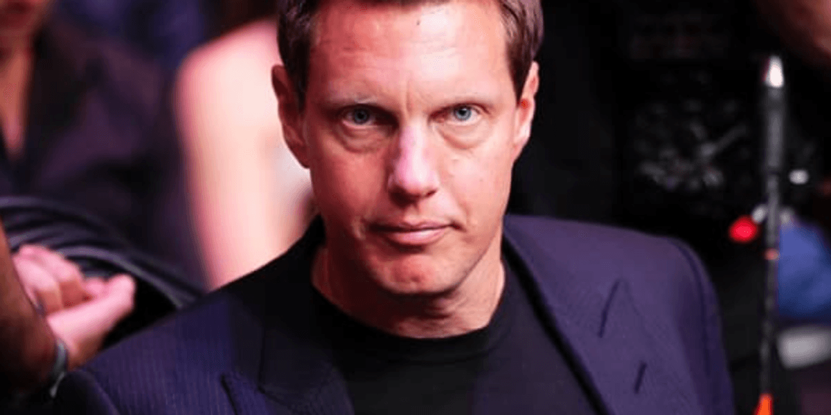 Turning America Into Hungary, Trump Forces Netflix To Drop Warner Bid