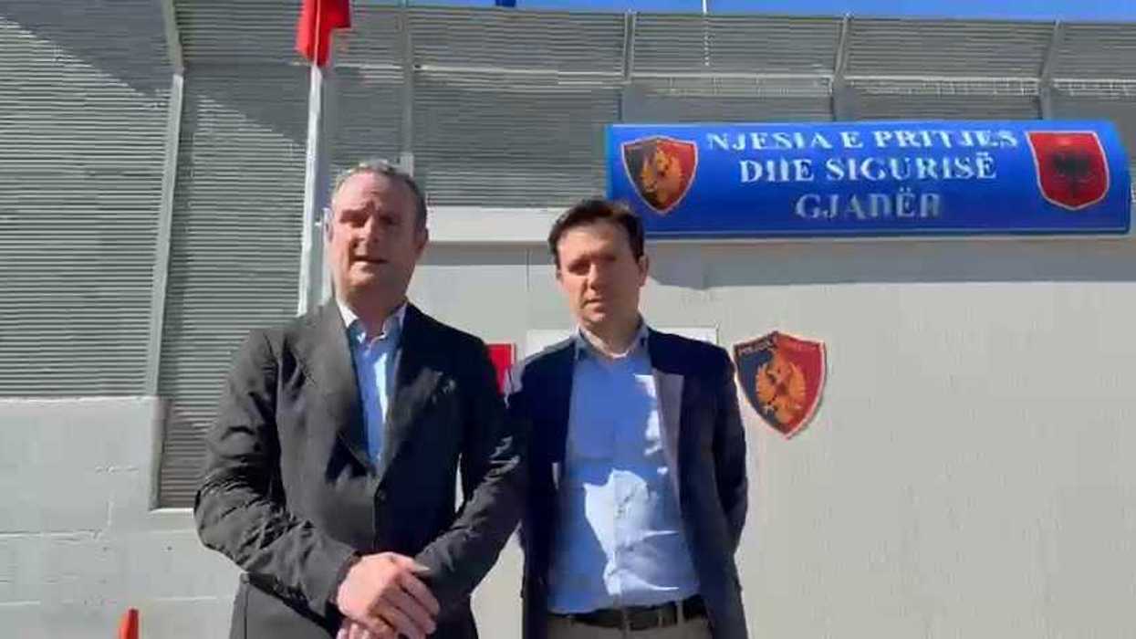 Bruxelles promuove il modello Albania: «Protocollo in linea con le regole Ue»