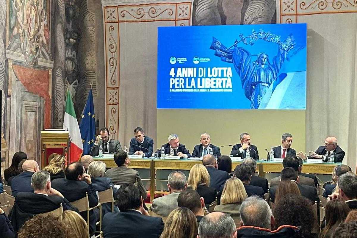 Quattro anni di lotta per la libertà. Il fallimento della «guerra lampo russa»