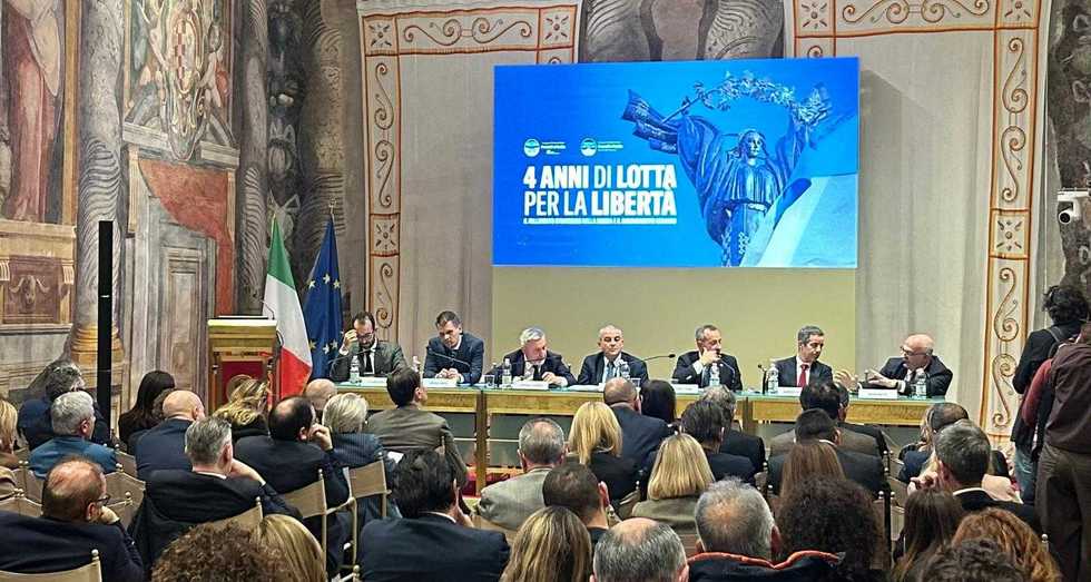 Quattro anni di lotta per la libertà. Il fallimento della «guerra lampo russa»