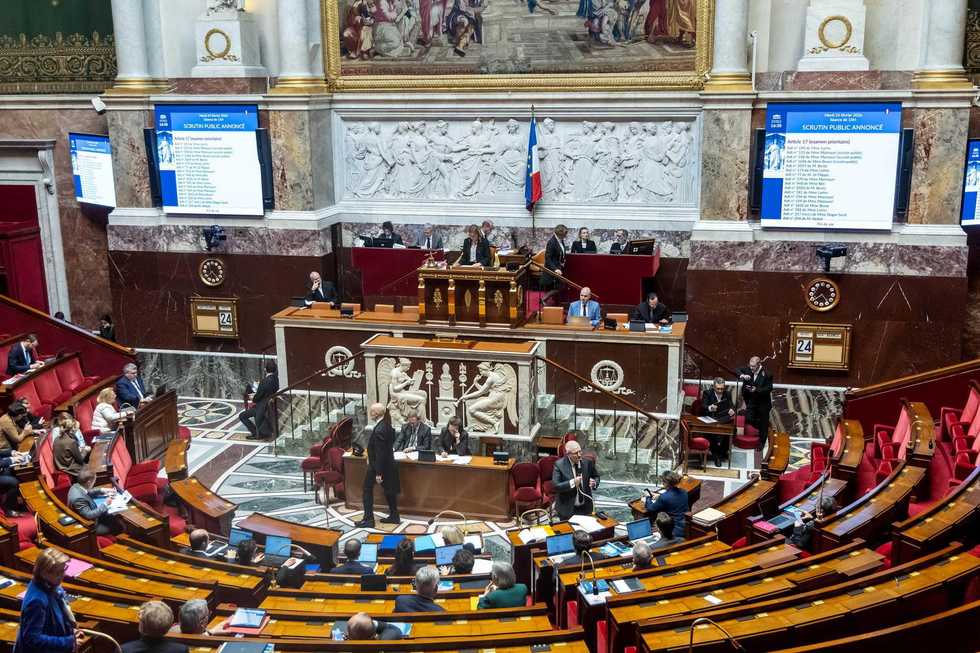 La Francia vuole punire con il carcere chi dissuade i malati dall’eutanasia