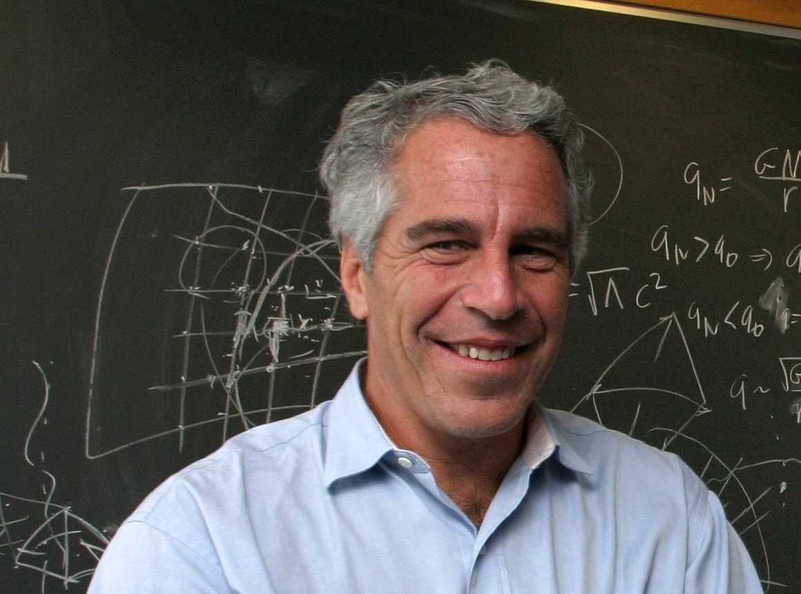 Epstein, cade un’altra testa dem. È il prof legato a Clinton e Obama