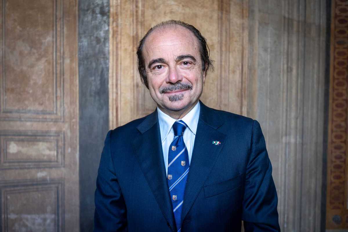 «Per evitare la disoccupazione da Ia creiamo nuovi posti per gestirla»