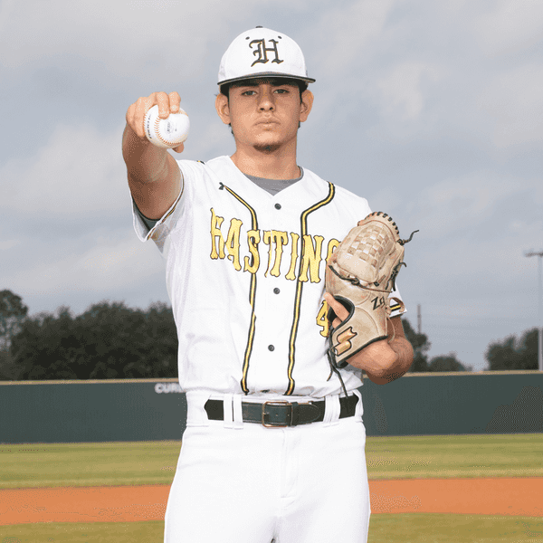 PITCHING FOR FAMILIA: Erick Calderon’s Journey to Hastings