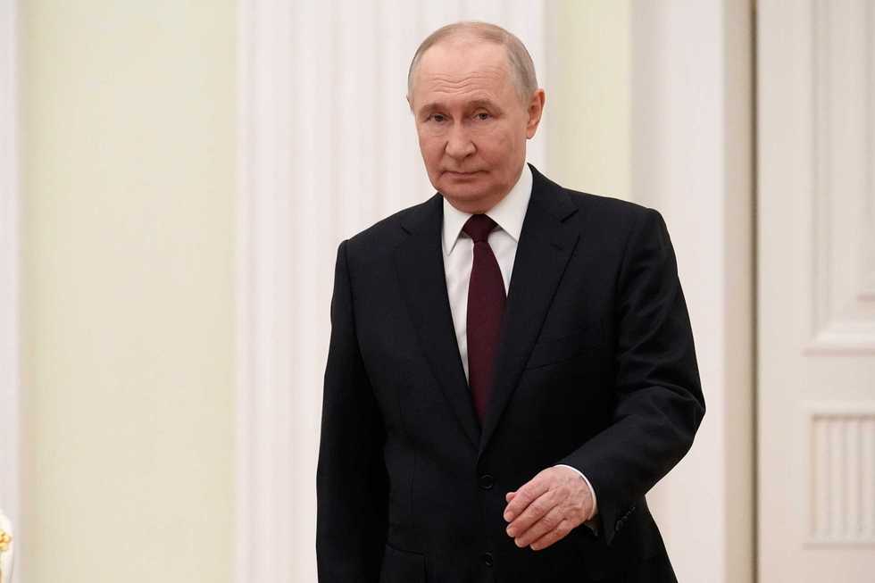 Putin minaccia di sospendere da subito le forniture di gas. Snam: «Coperti fino a marzo»