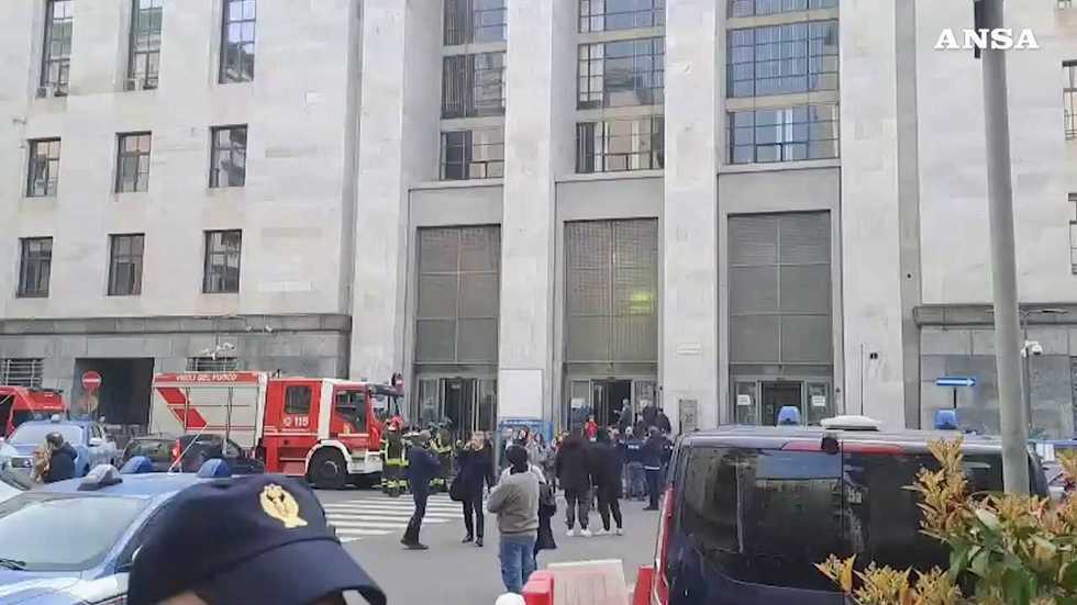 Allarme bomba al Tribunale di Milano