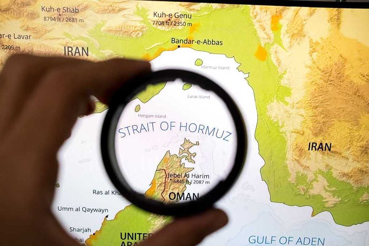 Perché lo Stretto di Hormuz è cruciale per il petrolio mondiale