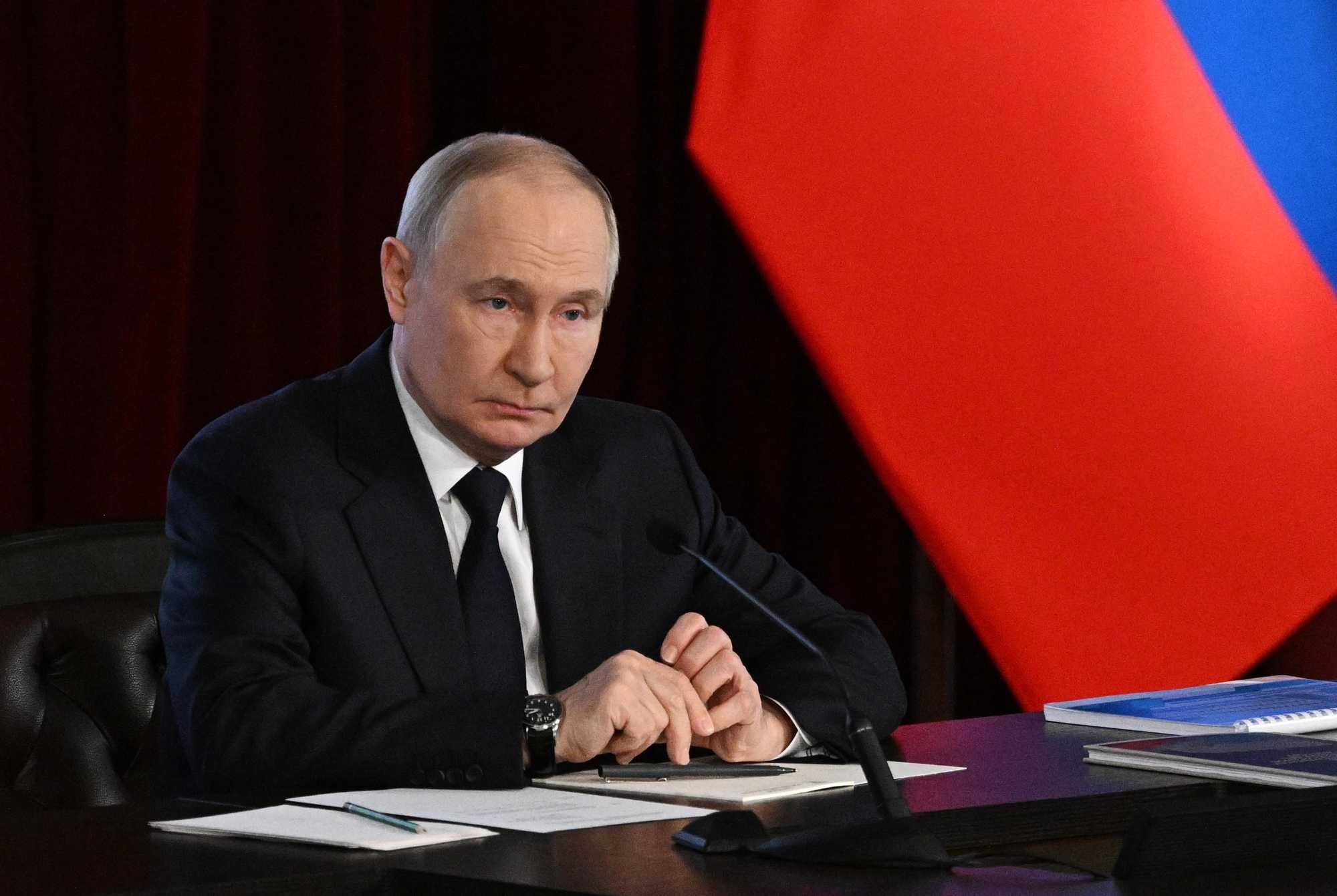 Trump libera il petrolio russo e sfida i cinesi