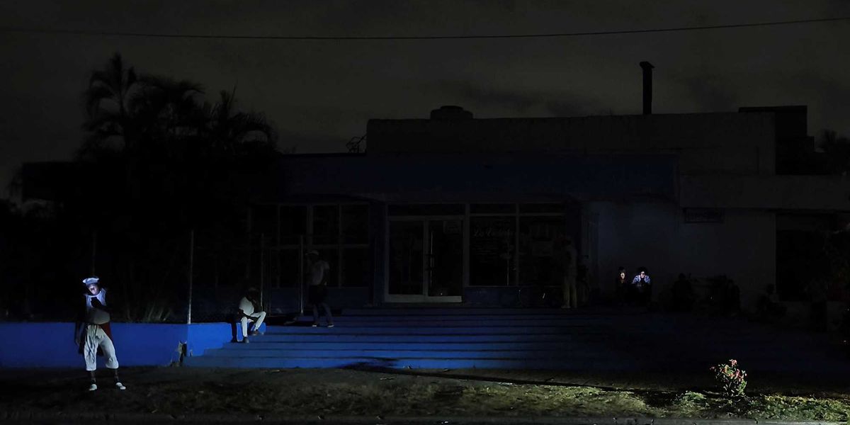 a cuba manca anche la corrente il popolo abbasso il comunismo da Laverita.info a cuba manca anche la corrente il popolo abbasso il comunismo