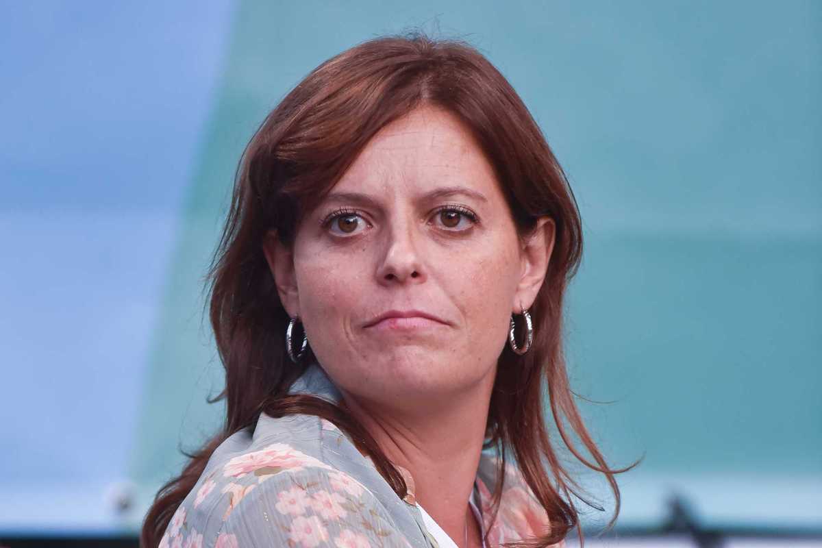 La Salis vuole rendere legittimo occupare le case di chi ne ha tante