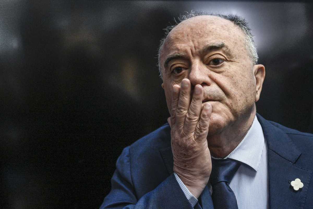 Il fronte del No fa collezione di regali al Sì