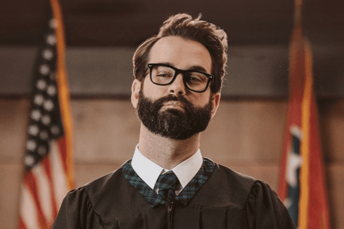 As Right-Wing Influencers Blast Iran War, White House Is Firing Back