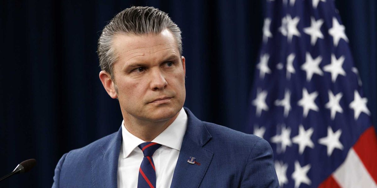 Trump non esclude l’invio di truppe in Iran. Il Pentagono frena: «Non è l’Iraq» Trump non esclude l’invio di truppe in Iran. Il Pentagono frena: «Non è l’Iraq»