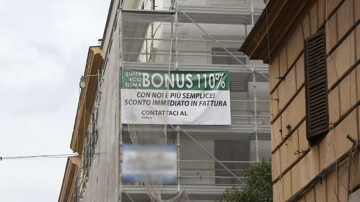 Il Superbonus continua a strangolare l’Italia