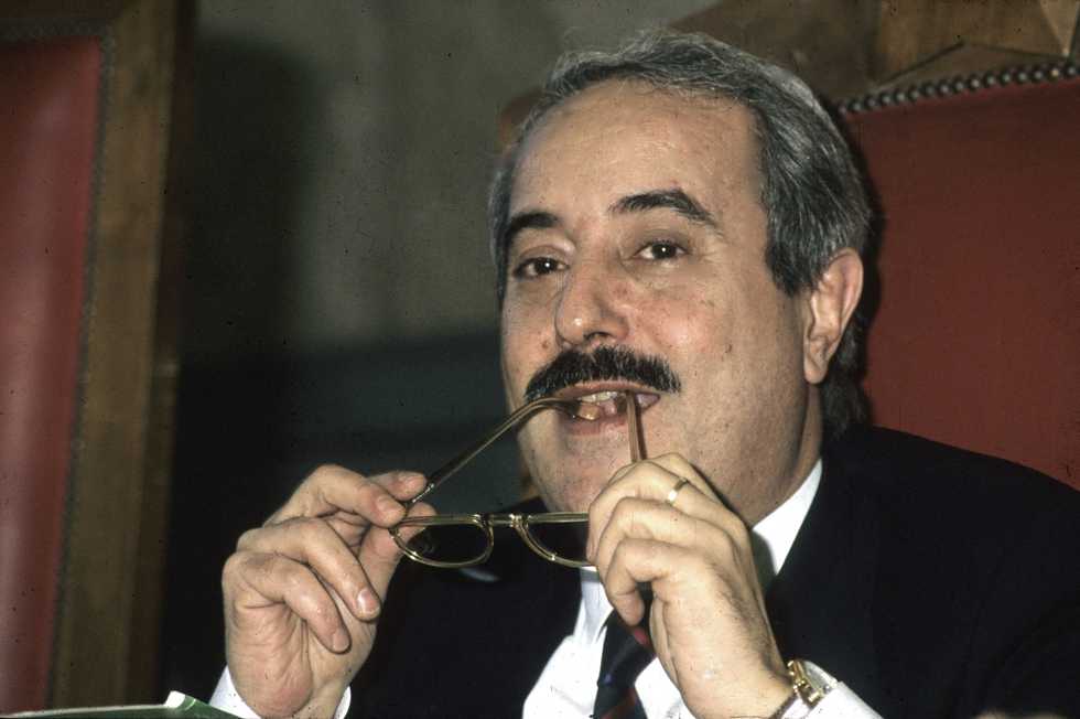 Basta tirare in ballo Gelli e Falcone per le ragioni del No